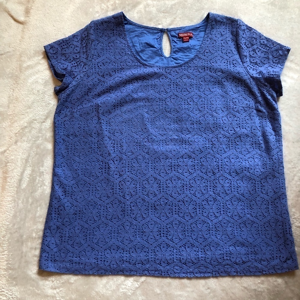 🐩 🌹Lace short sleeves cotton blouse - Picture 1 of 4